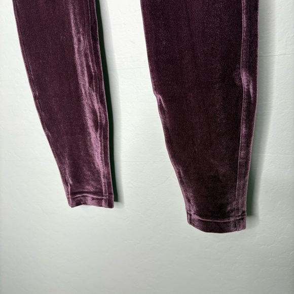 Lululemon Wunder Lounge Leggings High Rise 28” Velvet Garnet Special Edition 6 - Picture 5 of 9